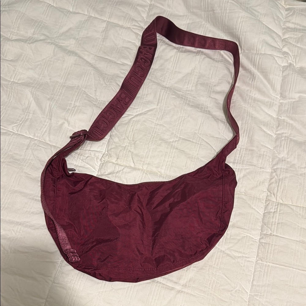 Baggu Urban Outfitters Exclusive Burgundy Medium Crescent Crossbody Bag